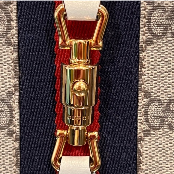 Gucci GG Supreme Jackie Sherry Line Wallet - Picture 6 of 12